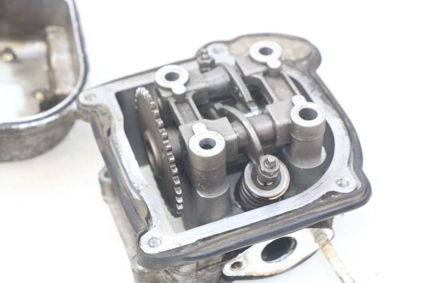 photo de GŁOWICA CYLINDRA KYMCO AGILITY 4T 50 (2018 - 2022) - Stan powierzchni