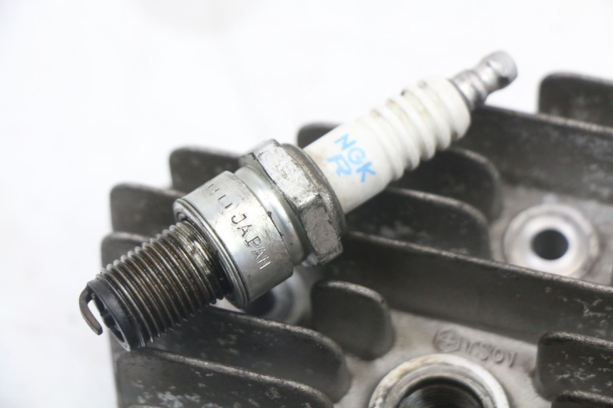 photo de GŁOWICA CYLINDRÓW APRILIA SR MOTARD 50 (2012 - 2018) - Inny kąt widzenia