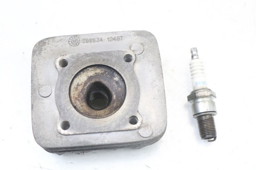 photo de GŁOWICA CYLINDRÓW APRILIA SR MOTARD 50 (2012 - 2018) - Widok ogólny