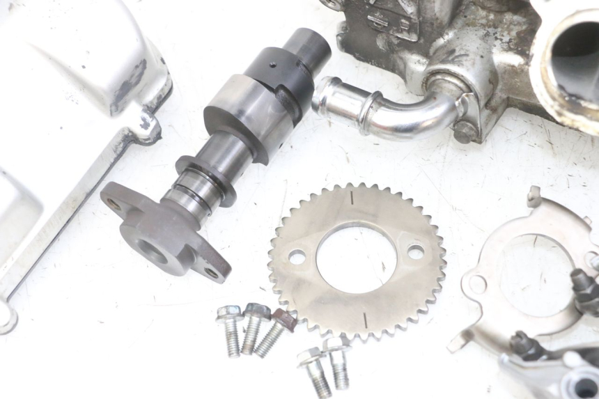 photo de GŁOWICA TYLNA HONDA NTV DEAUVILLE ABS 700 (2007 - 2016) - Stan powierzchni