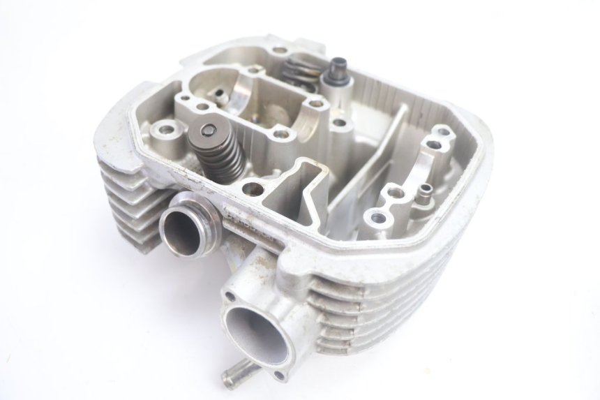 photo de GŁOWICA TYLNA HONDA XLV VARADERO 125 (2007 - 2012) - Alternatywny kąt