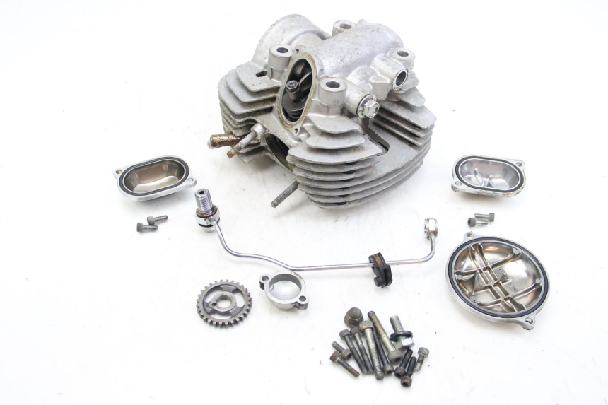 photo de GŁOWICA TYLNA YAMAHA XV VIRAGO 750 (1984 - 1998) - Szczegół części