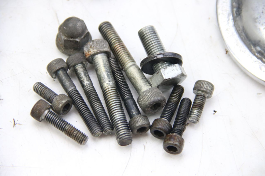 photo de GŁOWICA TYLNA YAMAHA XV VIRAGO 750 (1984 - 1998) - Struktura - zbliżenie