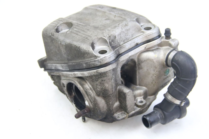 photo de GŁOWICA CYLINDRÓW APRILIA ATLANTIC 500 (2002 - 2003) - Szczegół części