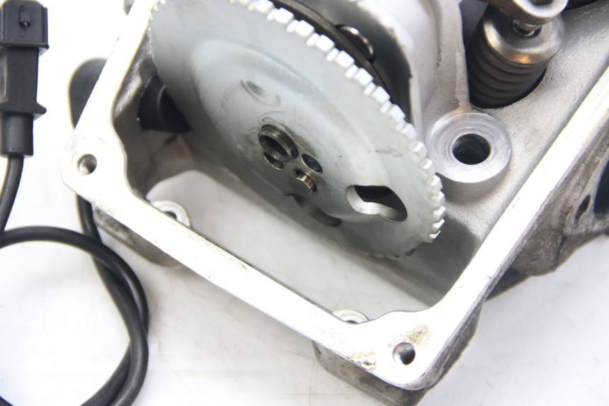 photo de GŁOWICA CYLINDRÓW APRILIA ATLANTIC 500 (2002 - 2003) - Kontrola wizualna