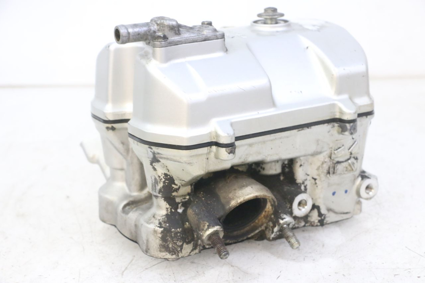 photo de GŁOWICA CYLINDRA PRZEDNIA HONDA NTV DEAUVILLE ABS 700 (2007 - 2016) - Szczegół części