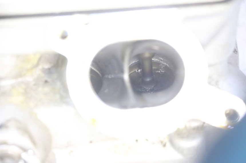 photo de GŁOWICA CYLINDRA PRZEDNIA HONDA NTV DEAUVILLE ABS 700 (2007 - 2016) - Zoom stanu zużycia