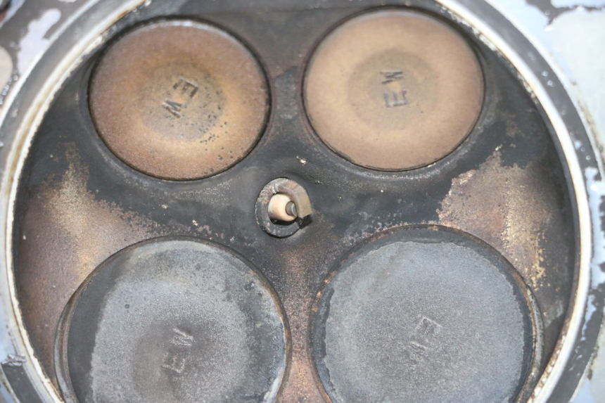 photo de GŁOWICA CYLINDRA PRZEDNIA HONDA NTV DEAUVILLE ABS 700 (2007 - 2016) - Widok ogólny