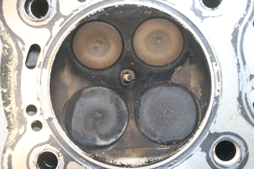 photo de GŁOWICA CYLINDRA PRZEDNIA HONDA NTV DEAUVILLE ABS 700 (2007 - 2016) - Punkty mocowania