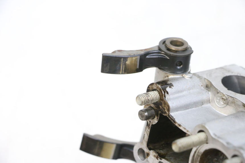 photo de GŁOWICA CYLINDRÓW PRZEDNIA BMW R RT ABS 1200 (2010 - 2014) - Inny kąt widzenia