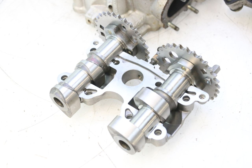 photo de GŁOWICA PRZEDNIA CAN-AM SPYDER RS 1000 (2008 - 2012) - Alternatywny kąt