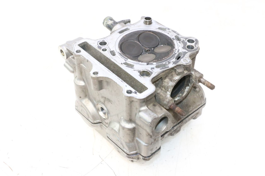 photo de GŁOWICA CYLINDRÓW PRZEDNIA SUZUKI SV S 650 (1999 - 2002) - Inny kąt widzenia