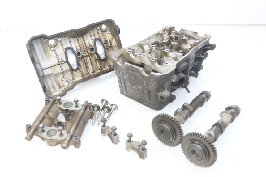 photo de GŁOWICA CYLINDRA PRZEDNIA HONDA VFR FI RC46 800 (1998 - 2001) - Widok główny