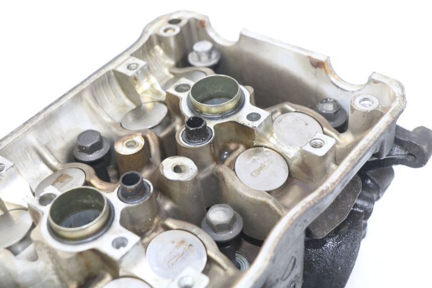 photo de GŁOWICA CYLINDRA PRZEDNIA HONDA VFR FI RC46 800 (1998 - 2001) - Widok produktu