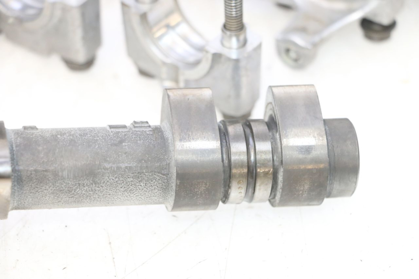 photo de GŁOWICA CYLINDRA PRZEDNIA HONDA VFR FI RC46 800 (1998 - 2001) - Alternatywny kąt