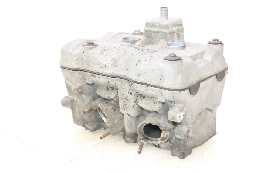 photo de GŁOWICA CYLINDRA PRZEDNIA HONDA VFR FI RC46 800 (1998 - 2001) - Zbliżenie techniczne