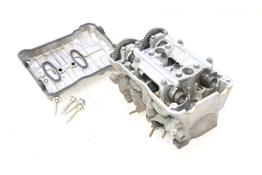 photo de GŁOWICA CYLINDRA PRZEDNIA HONDA VFR FI RC46 800 (1998 - 2001) - Punkty mocowania