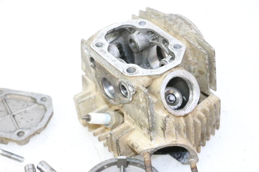 photo de GŁOWICA SILNIKA KEROX BAZOOKA 110 - Zbliżenie komponentów