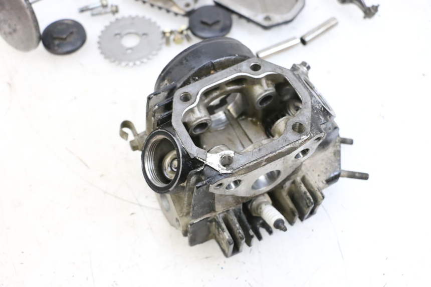 photo de GŁOWICA SILNIKA MAG POWER BOMBERS 4T 50 (2016 - 2026) - Kontrola wizualna