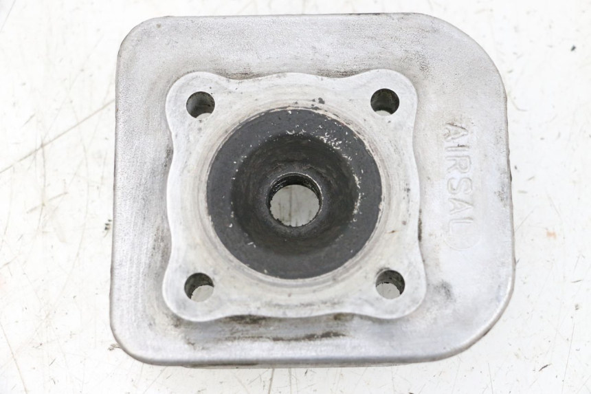 photo de GŁOWICA CYLINDRA MBK BOOSTER SPIRIT NAKED 50 (2004 - 2017) - Inny kąt widzenia