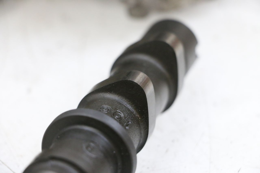 photo de GŁOWICA SILNIKA SUZUKI BURGMAN 650 (2013 - 2020) - Inny kąt widzenia