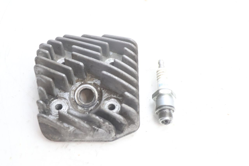 photo de GŁOWICA CYLINDRA PEUGEOT BUXY 50 (1993 - 1998) - Szczegół części