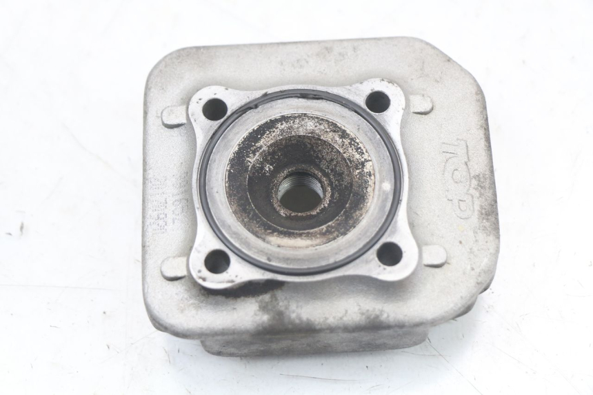 photo de GŁOWICA SILNIKA YAMAHA BW'S 50 (2004 - 2017) - Zbliżenie techniczne