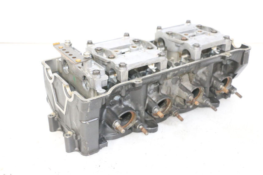 photo de GŁOWICA CYLINDRÓW HONDA CB R 1000 (2018 - 2023) - Zoom jakości