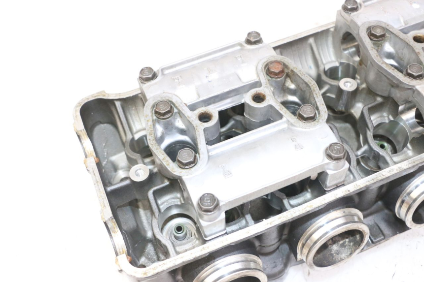 photo de GŁOWICA CYLINDRÓW HONDA CB R 1000 (2018 - 2023) - Szczegół części