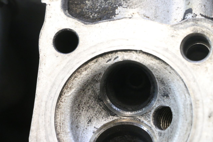 photo de GŁOWICA CYLINDRA HONDA CB TWO FIFTY 250 (1991 - 2002) - Zoom jakości