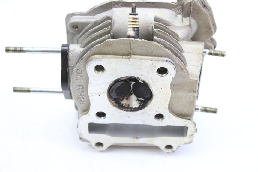 photo de GŁOWICA CYLINDRÓW MASH CITY 4T 50 (2018 - 2020) - Zbliżenie techniczne