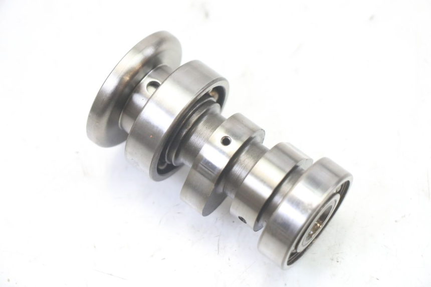 photo de GŁOWICA CYLINDRÓW KYMCO DINK STREET 125 (2009 - 2014) - Struktura - zbliżenie