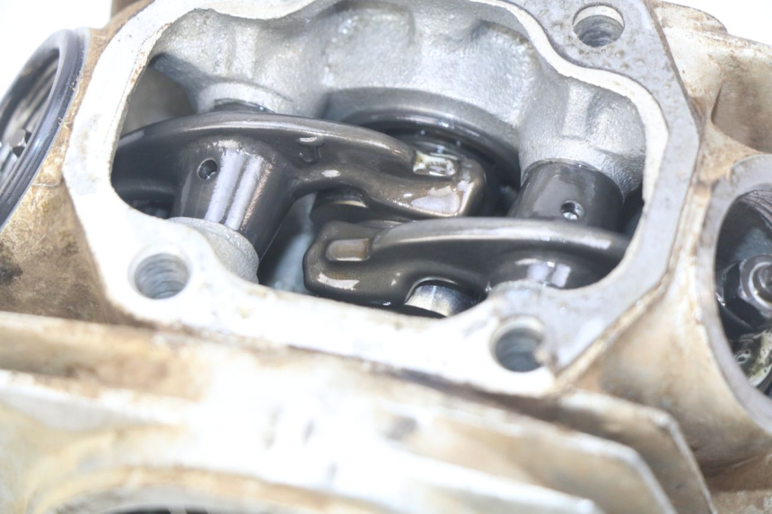 photo de GŁOWICA CYLINDRA CCR DIRT BIKE 110 - Szczegóły charakterystyczne