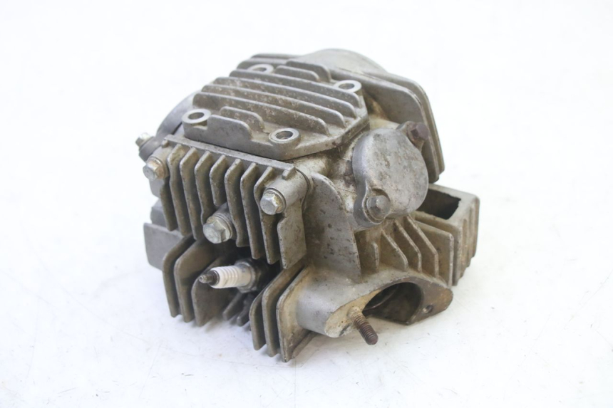 photo de GŁOWICA CYLINDRA BSE DIRTBIKE PH10L 125 - Widok ogólny