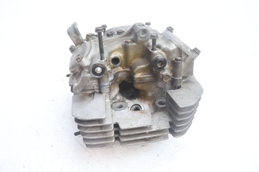photo de GŁOWICA CYLINDRA SUZUKI DR S 600 (1985 - 1989) - Oznaczenia i referencje
