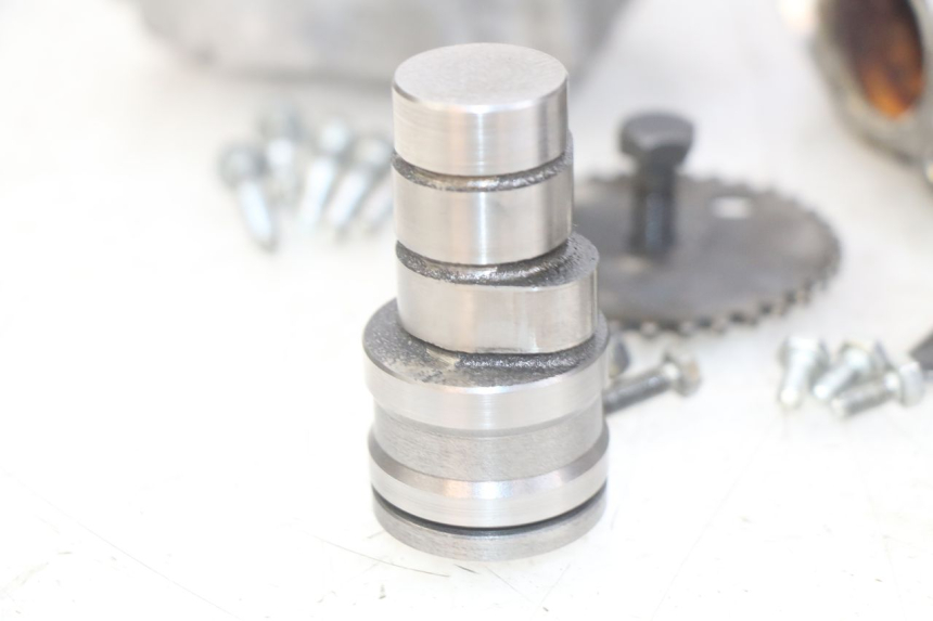 photo de GŁOWICA CYLINDRÓW PEUGEOT ELYSEO 125 (1999 - 2004) - Struktura - zbliżenie