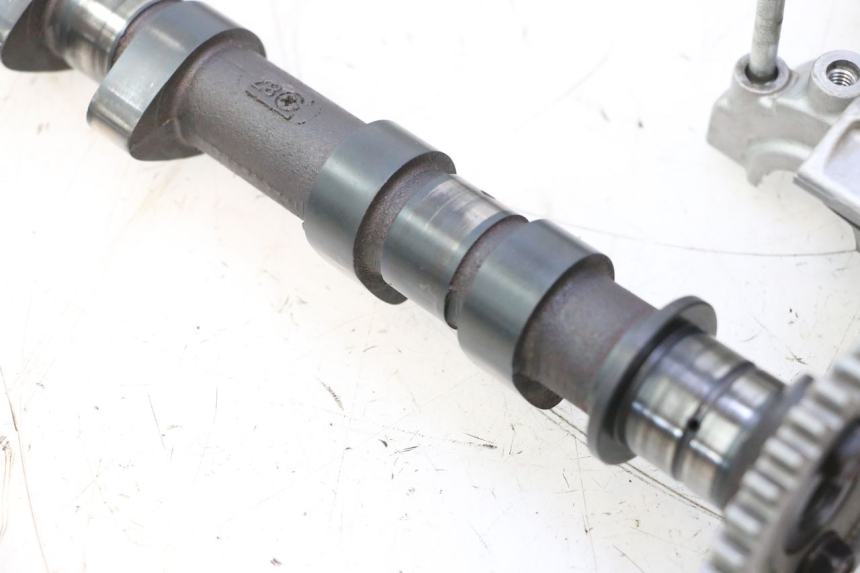 photo de GŁOWICA CYLINDRA KAWASAKI ER-6 ER6 N 650 (2005 - 2009) - Szczegół części