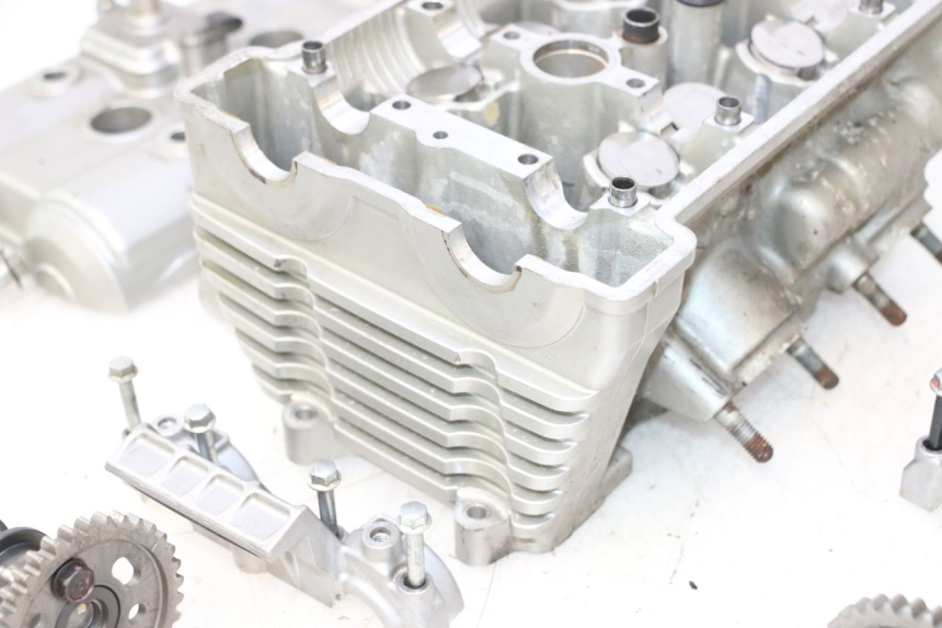 photo de GŁOWICA CYLINDRA KAWASAKI ER-6 ER6 N 650 (2005 - 2009) - Stan powierzchni