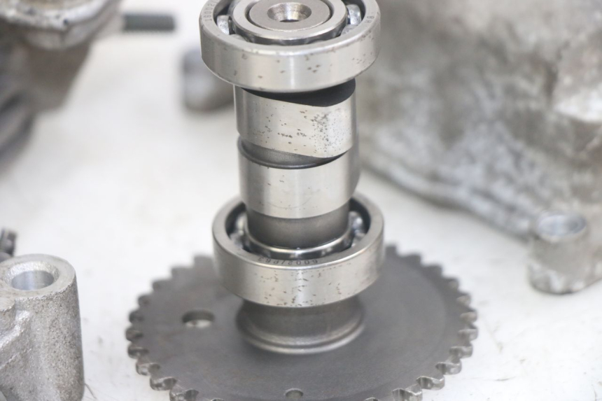 photo de GŁOWICA CYLINDRÓW JM MOTORS EVOLIS 4T 50 (2018 - 2022) - Widok z bliska