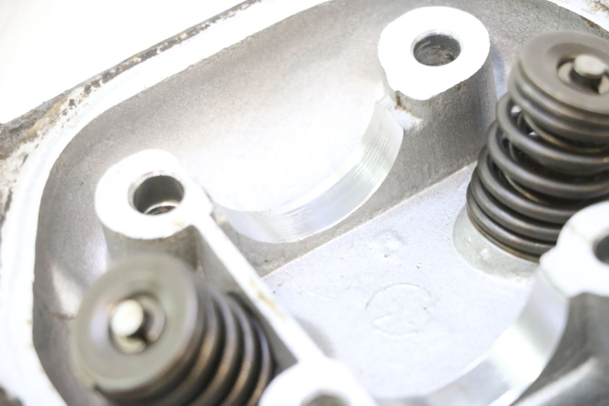 photo de GŁOWICA CYLINDRA JM MOTORS F45i 4T 50 (2020 - 2023) - Zoom stanu zużycia