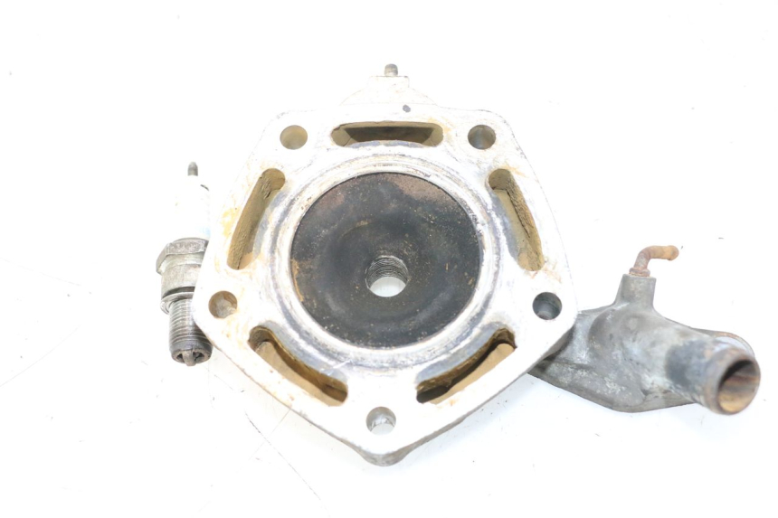 photo de GŁOWICA CYLINDRA HONDA FES PANTHEON 2T 125 (1998 - 2002) - Inny kąt widzenia