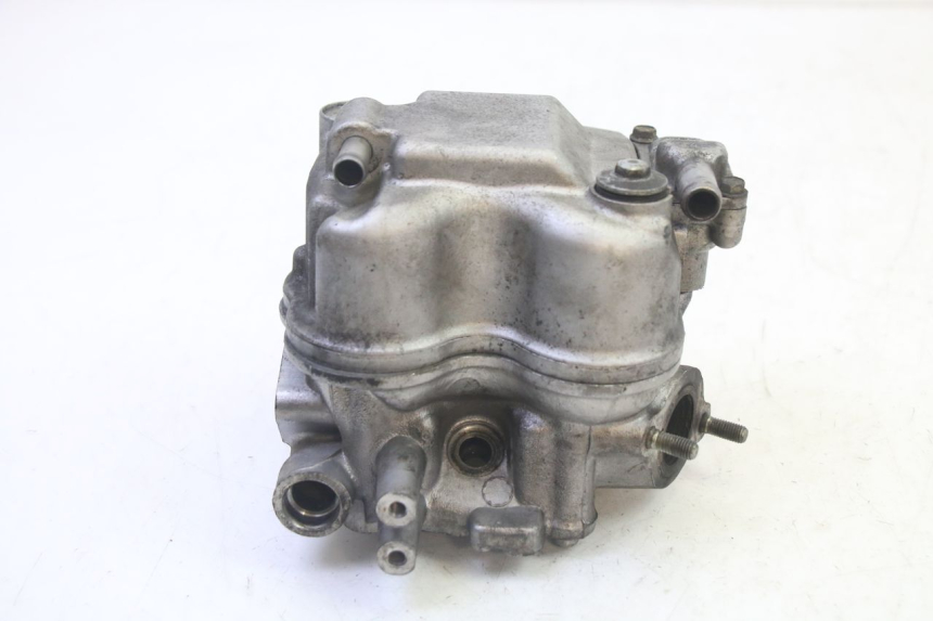 photo de GŁOWICA CYLINDRA HONDA FES S-WING SWING ABS 125 (2007 - 2015) - Szczegóły charakterystyczne