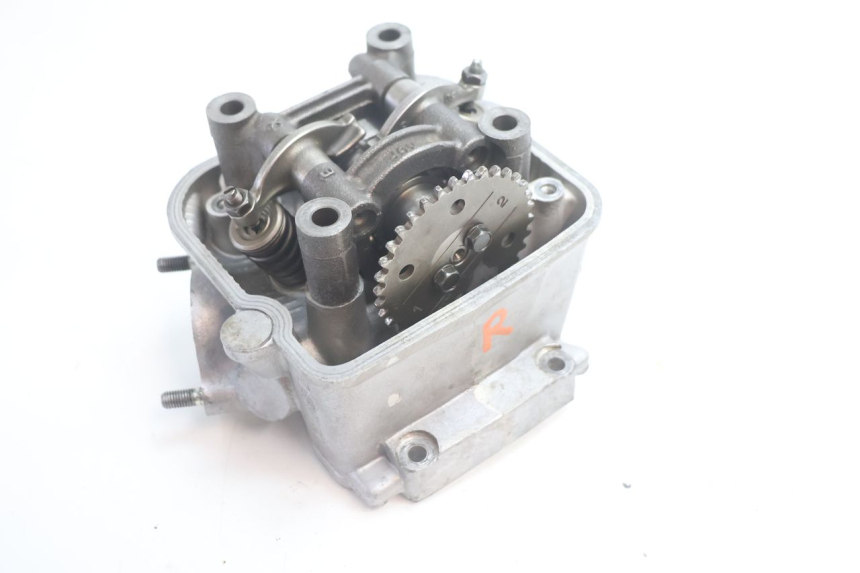 photo de GŁOWICA CYLINDRA HONDA FES S-WING SWING ABS 125 (2007 - 2015) - Szczegół części