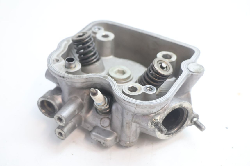 photo de GŁOWICA CYLINDRA HONDA FES S-WING SWING ABS 125 (2007 - 2015) - Widok produktu