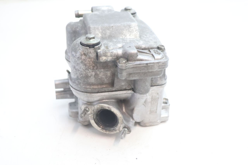 photo de GŁOWICA CYLINDRA HONDA FES S-WING SWING ABS 125 (2007 - 2015) - Kontrola wizualna