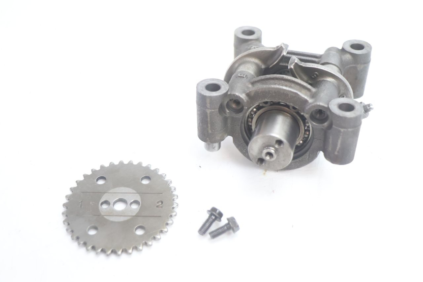 photo de GŁOWICA CYLINDRA HONDA FES S-WING SWING ABS 125 (2007 - 2015) - Widok ogólny
