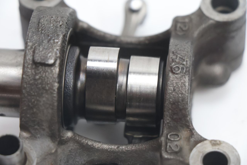 photo de GŁOWICA CYLINDRA HONDA FES S-WING SWING ABS 125 (2007 - 2015) - Oznaczenia i referencje