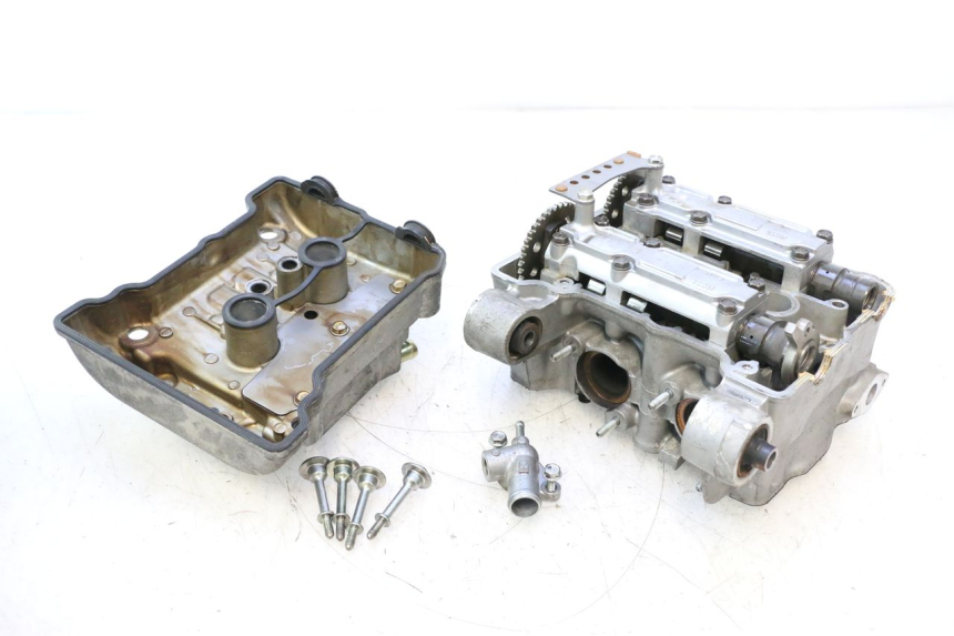 photo de GŁOWICA SILNIKA HONDA FJS SILVER WING SILVERWING 400 (2005 - 2008) - Szczegół części