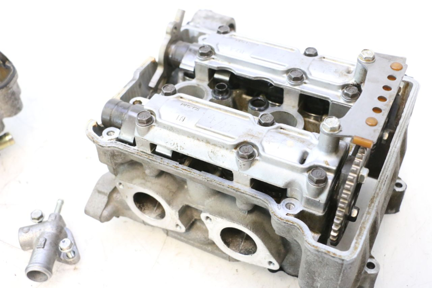 photo de GŁOWICA SILNIKA HONDA FJS SILVER WING SILVERWING 400 (2005 - 2008) - Alternatywny kąt