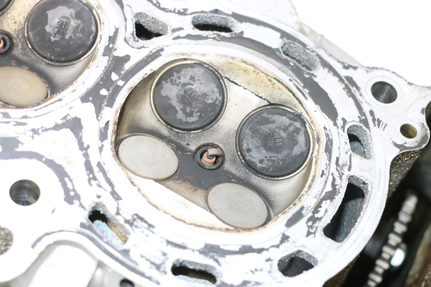 photo de GŁOWICA SILNIKA HONDA FJS SILVER WING SILVERWING 400 (2005 - 2008) - Inny kąt widzenia